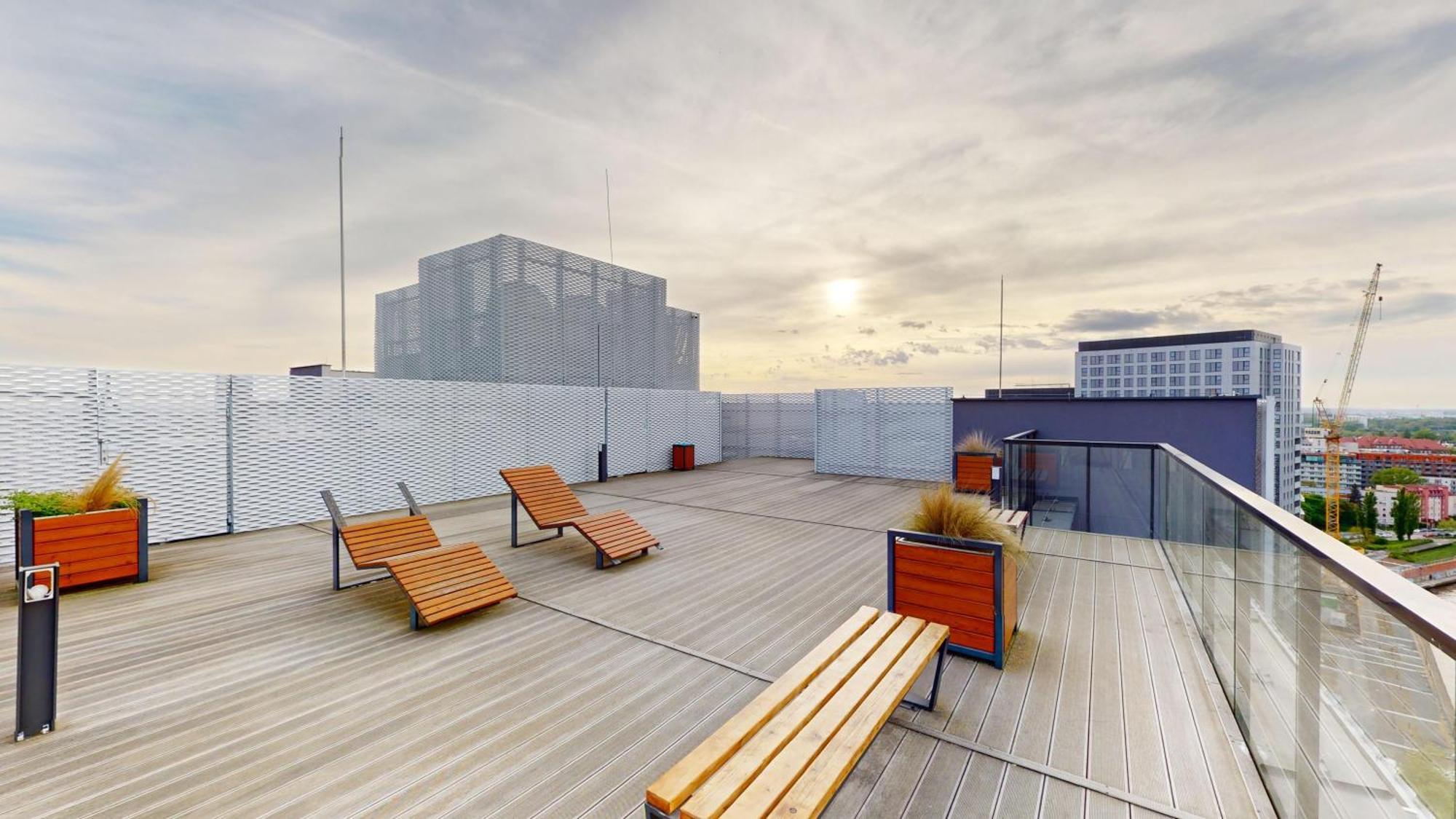 Family House By The River Odra -Panoramic Terrace - 3Room Apartment With 2 Separate Bedrooms And 2 Balconies By Wroapart-Pl- Perfect For Family & Business Stays Wrocław Buitenkant foto