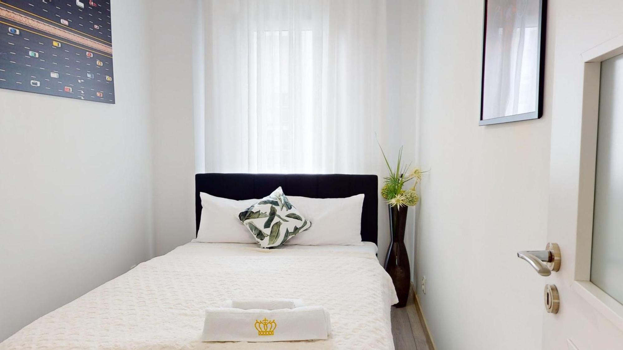 Family House By The River Odra -Panoramic Terrace - 3Room Apartment With 2 Separate Bedrooms And 2 Balconies By Wroapart-Pl- Perfect For Family & Business Stays Wrocław Buitenkant foto