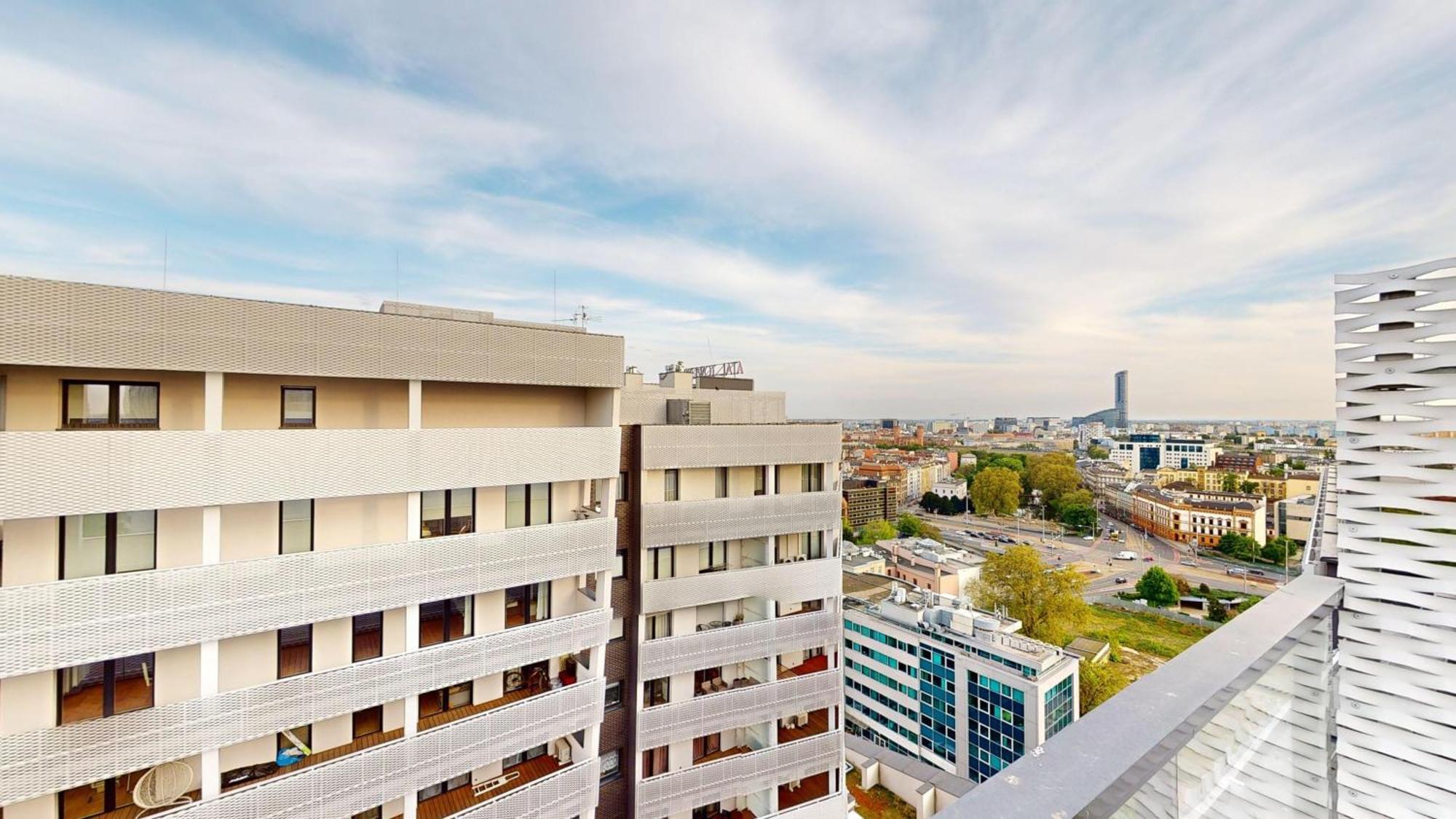 Family House By The River Odra -Panoramic Terrace - 3Room Apartment With 2 Separate Bedrooms And 2 Balconies By Wroapart-Pl- Perfect For Family & Business Stays Wrocław Buitenkant foto