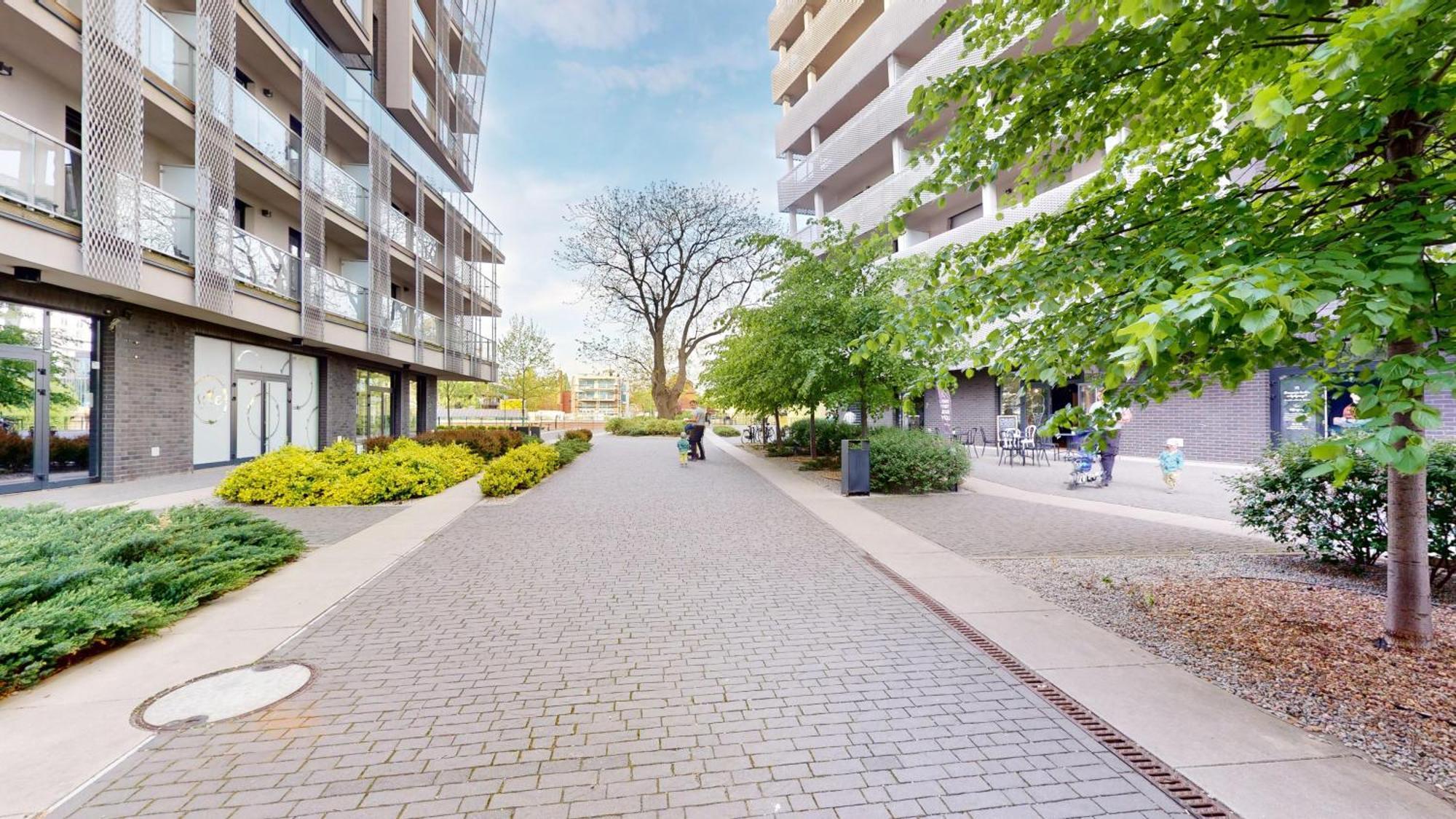 Family House By The River Odra -Panoramic Terrace - 3Room Apartment With 2 Separate Bedrooms And 2 Balconies By Wroapart-Pl- Perfect For Family & Business Stays Wrocław Buitenkant foto